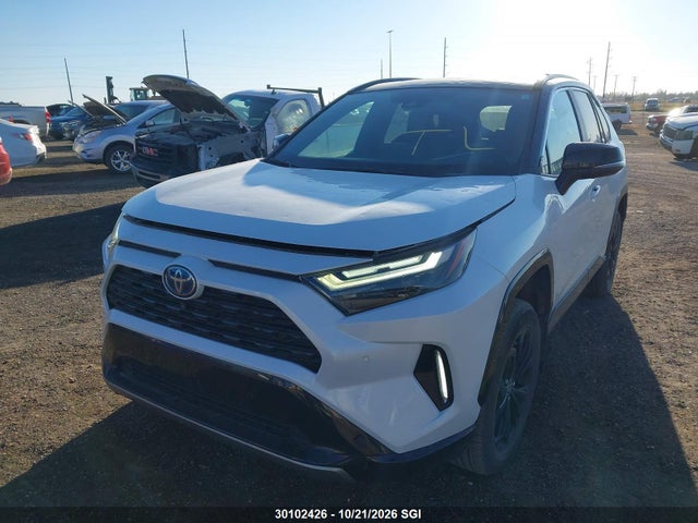 Toyota RAV4 XSE 2023 2T35WRFV2PW161368 Image 2