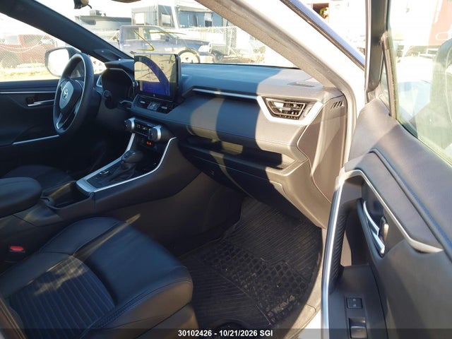 Toyota RAV4 XSE 2023 2T35WRFV2PW161368 Image 5
