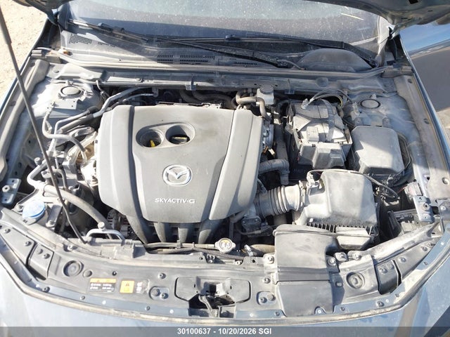Mazda 3 Preferred 2019 JM1BPBMM7K1137270 Image 10