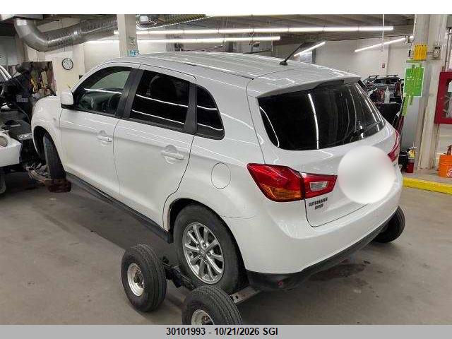 Mitsubishi RVR SE 2014 4A4AJ3AUXEE604520 Image 4