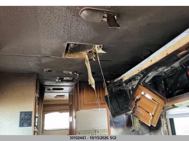 2006 Ford Econoline E450 Super Duty Cutwy Van მანქანა იყიდება აუქციონზე, vin: 1FDXE45S76DB03026, აუქციონის ნომერი: 30102443