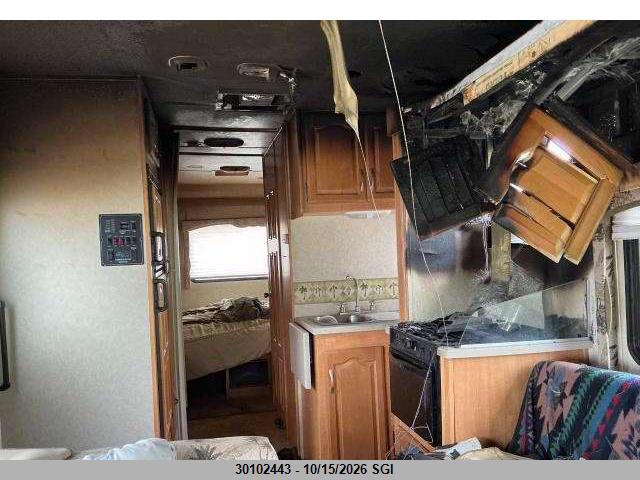 2006 Ford Econoline E450 Super Duty Cutwy Van მანქანა იყიდება აუქციონზე, vin: 1FDXE45S76DB03026, აუქციონის ნომერი: 30102443
