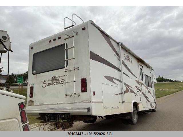 2006 Ford Econoline E450 Super Duty Cutwy Van მანქანა იყიდება აუქციონზე, vin: 1FDXE45S76DB03026, აუქციონის ნომერი: 30102443