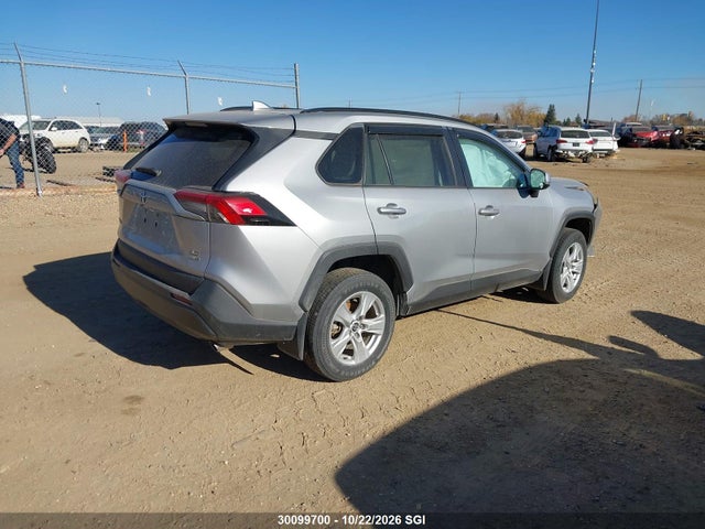 2T3B1RFV7KW061129 Toyota RAV4 LE
