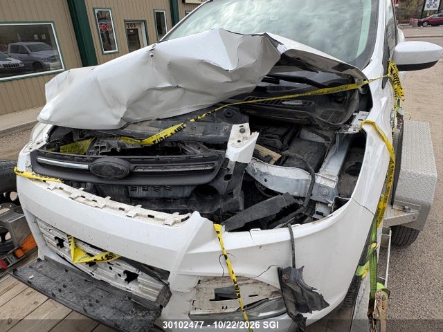 1FMCU9GX2FUA84800 Ford ESCAPE SE