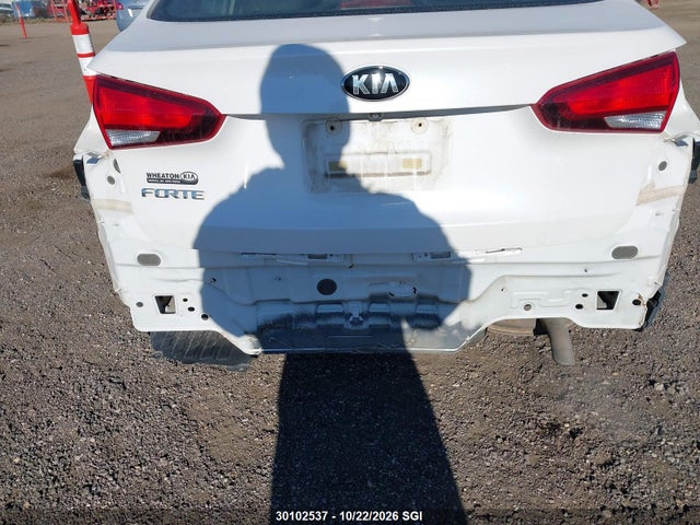 KIA Forte Lx/s 2017 3KPFL4A74HE019755 Image 12