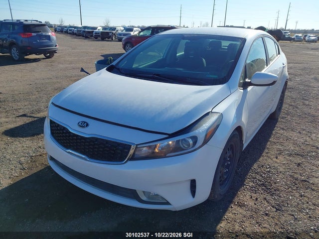 KIA Forte Lx/s 2017 3KPFL4A74HE019755 Image 2