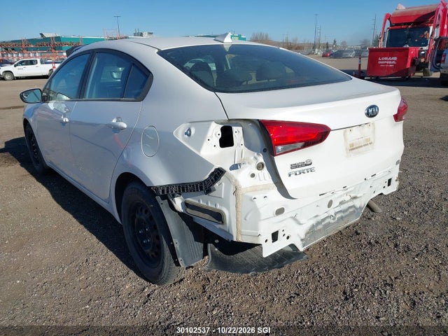 KIA Forte Lx/s 2017 3KPFL4A74HE019755 Image 3