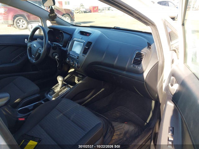KIA Forte Lx/s 2017 3KPFL4A74HE019755 Image 5