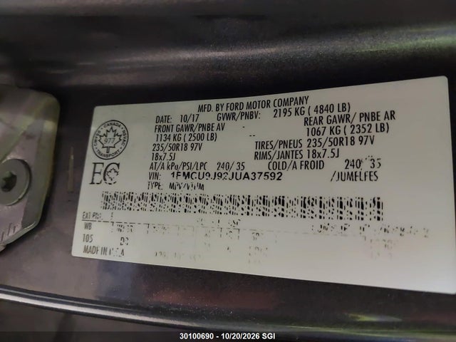 1FMCU9J92JUA37592 Ford Escape Titanium