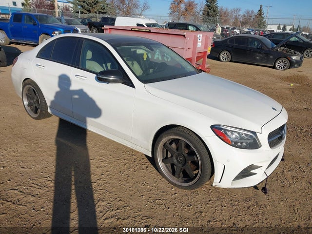 Mercedes-Benz C 300 4matic 2019 55SWF8EBXKU313335 головне зображення