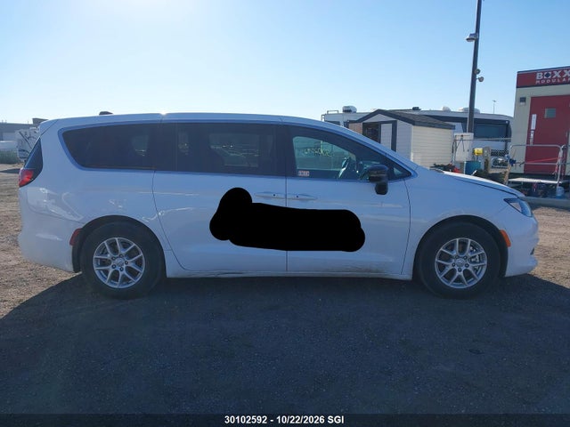 Продаж на аукціоні авто 2025 Chrysler Grand Caravan Sxt, vin: 2C4RC1ZGXSR596649, номер лоту: 30102592