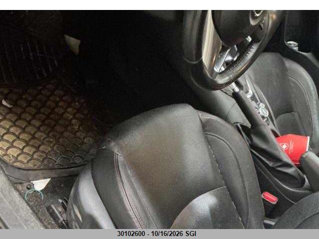 JM1BM1M39E1103832 Mazda 3 Mazda