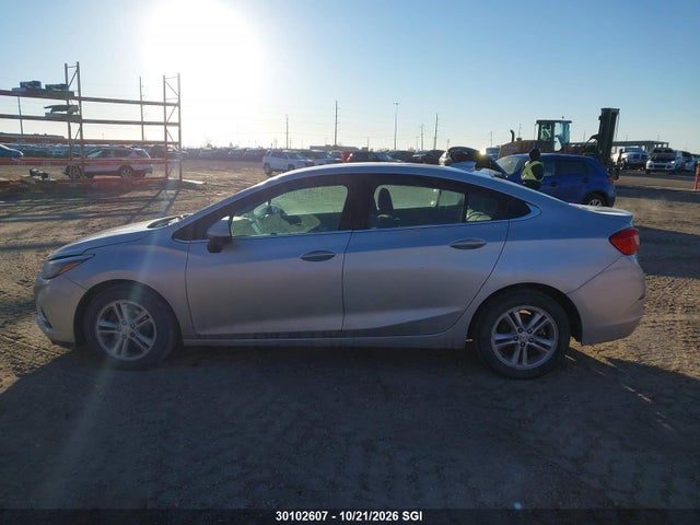Chevrolet CRUZE LT 2018 1G1BE5SM9J7193791 Image 15