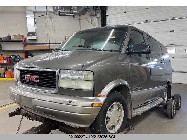 30100227 :رقم المزاد ، 1GKEL19X82B511664 vin ، 2002 Gmc Safari Xt مزاد بيع