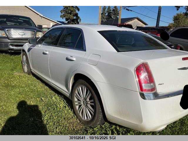 Chrysler 300 2014 2C3CCARG9EH383292 Image 3