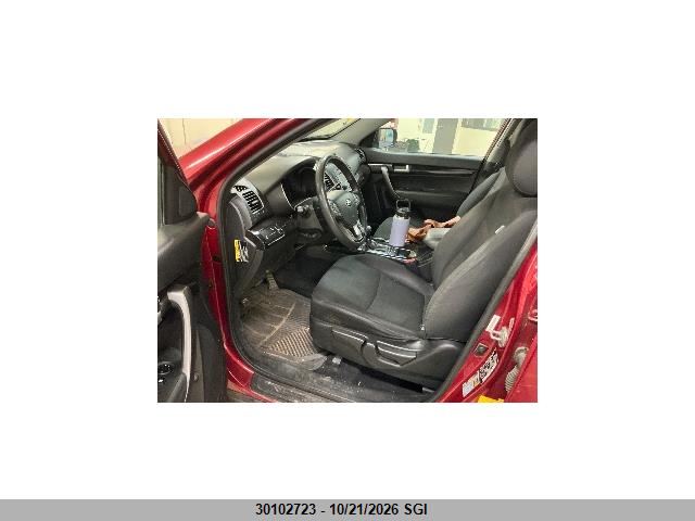 KIA SORENTO LX 2015 5XYKTCA62FG598762 Image 5