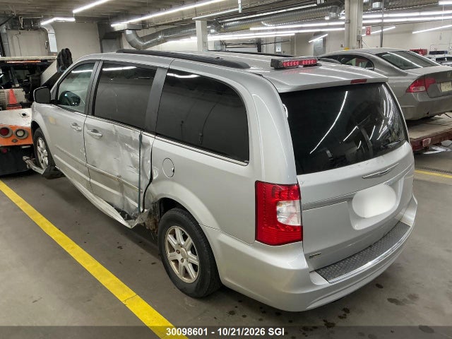 30098601 :رقم المزاد ، 2A4RR5DG0BR754200 vin ، 2011 Chrysler Town & Country Touring مزاد بيع