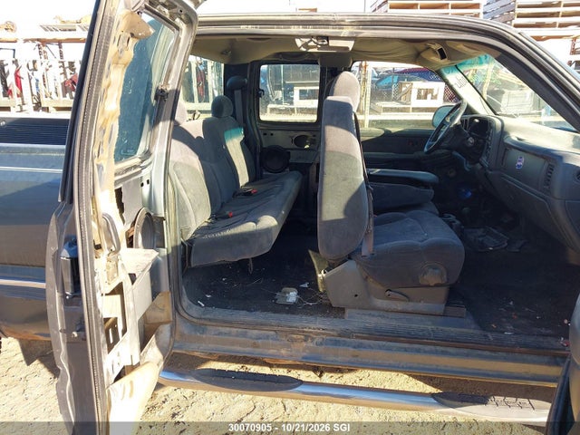 Aukcja sprzedaży 2002 Chevrolet Silverado K1500, vin: 2GCEK19VX21185508, numer aukcji: 30070905