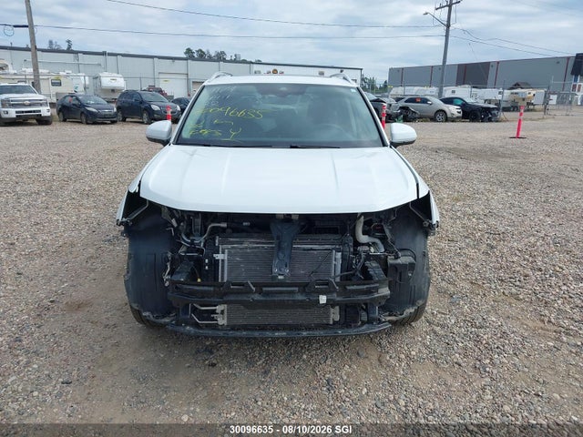 Volkswagen TAOS SE 2024 3VVVX7B27RM043447 Image 12