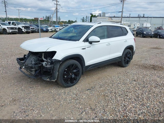 Volkswagen TAOS SE 2024 3VVVX7B27RM043447 Image 2