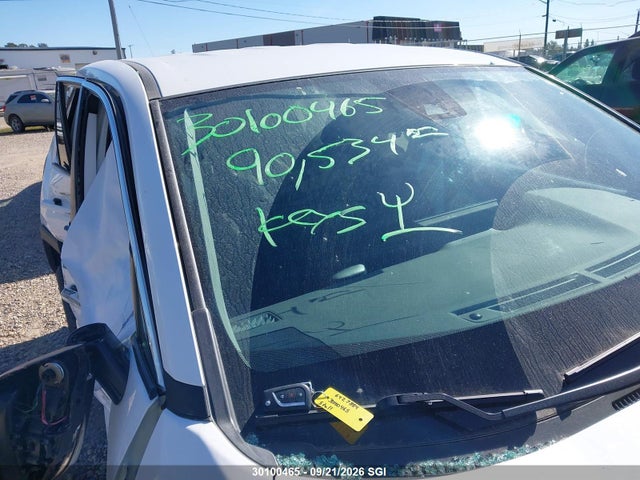 2T3B1RFV2NC276925 Toyota RAV4 LE