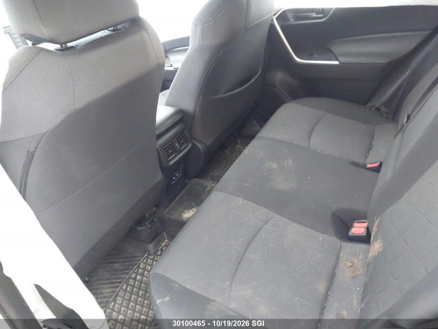 2T3B1RFV2NC276925 Toyota RAV4 LE
