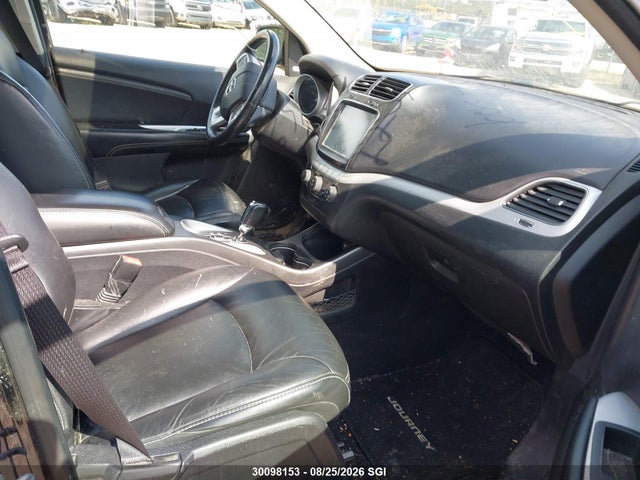 30098153 :رقم المزاد ، 3C4PDDFG5FT522021 vin ، 2015 Dodge Journey R/t مزاد بيع
