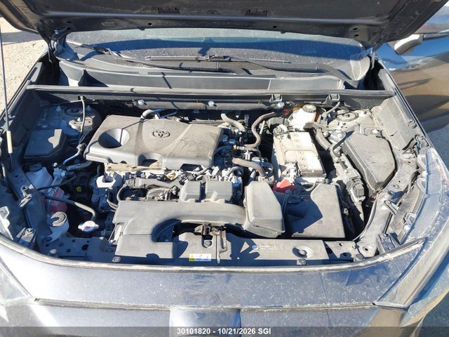 2T3B1RFV9NC283080 Toyota RAV4 LE