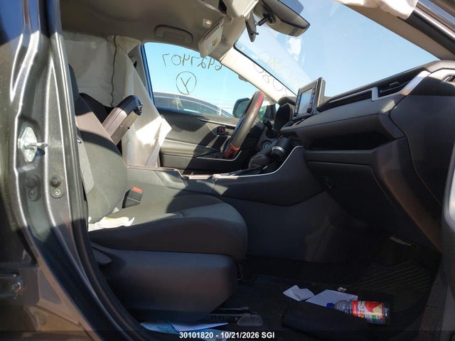 2T3B1RFV9NC283080 Toyota RAV4 LE
