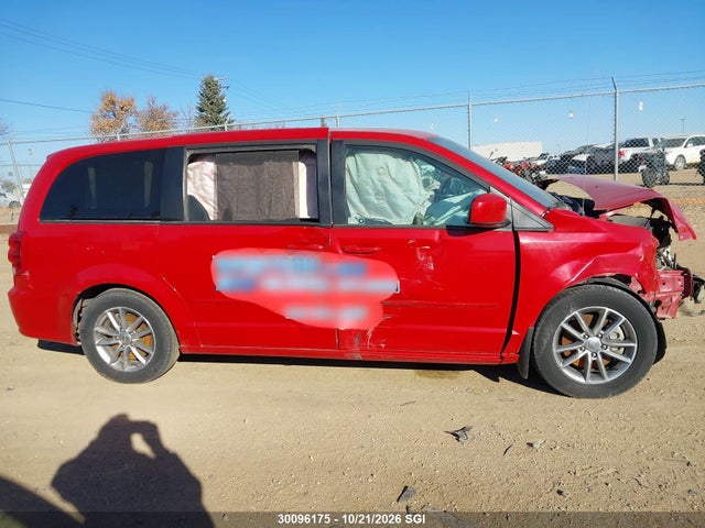30096175 :رقم المزاد ، 2C4RDGEG3FR681294 vin ، 2015 Dodge Grand Caravan R/t مزاد بيع