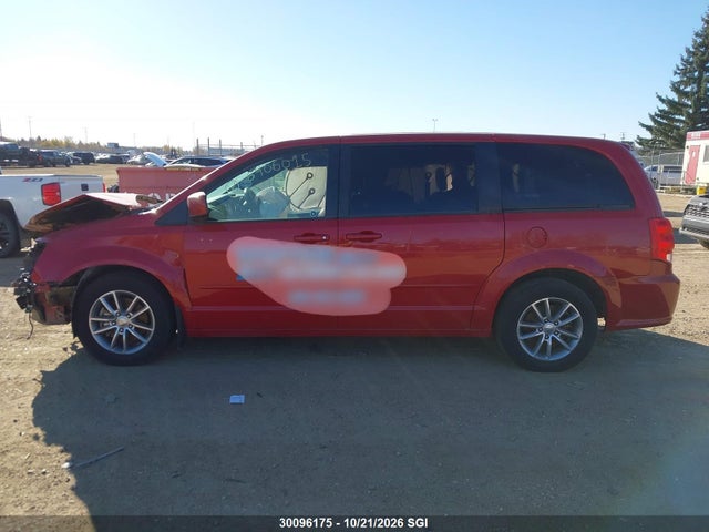 30096175 :رقم المزاد ، 2C4RDGEG3FR681294 vin ، 2015 Dodge Grand Caravan R/t مزاد بيع
