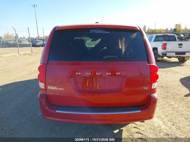 30096175 :رقم المزاد ، 2C4RDGEG3FR681294 vin ، 2015 Dodge Grand Caravan R/t مزاد بيع