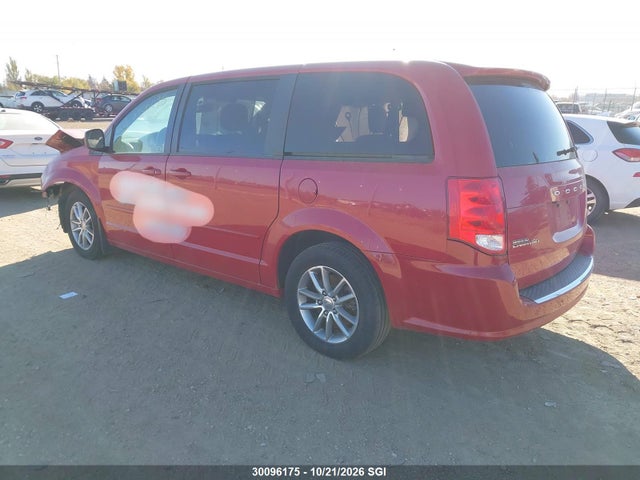 30096175 :رقم المزاد ، 2C4RDGEG3FR681294 vin ، 2015 Dodge Grand Caravan R/t مزاد بيع