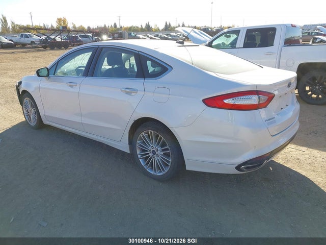3FA6P0T95FR201326 Ford FUSION SE