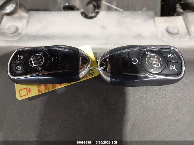 30098686 :رقم المزاد ، 5GAEVAKW6JJ276890 vin ، 2018 Buick Enclave Essence مزاد بيع