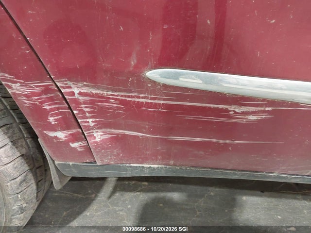 30098686 :رقم المزاد ، 5GAEVAKW6JJ276890 vin ، 2018 Buick Enclave Essence مزاد بيع