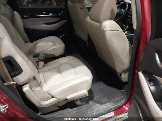 30098686 :رقم المزاد ، 5GAEVAKW6JJ276890 vin ، 2018 Buick Enclave Essence مزاد بيع