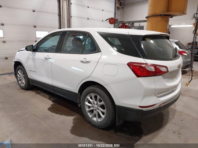Chevrolet EQUINOX LS 2018 2GNAXREVXJ6294273 Image 3