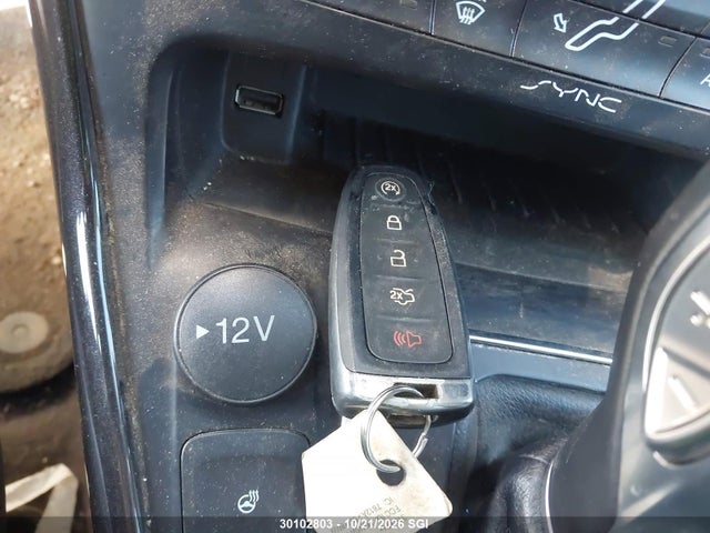 1FADP3N24JL296395 Ford Focus Titanium