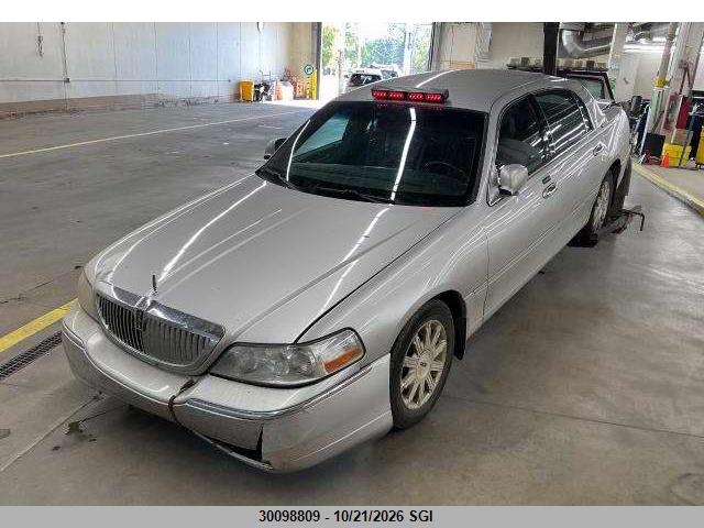 Продаж на аукціоні авто 2008 Lincoln Town Car Signature Limited, vin: 2LNHM82V38X647368, номер лоту: 30098809