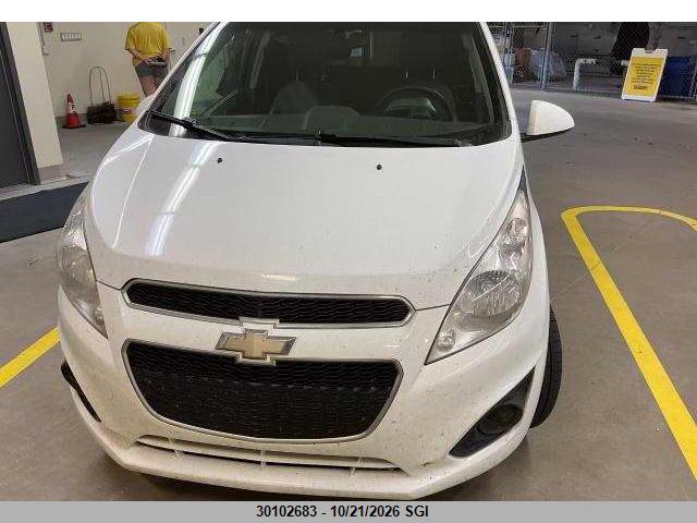 Chevrolet SPARK 1LT 2014 KL8CD6S90EC543704 Image 4