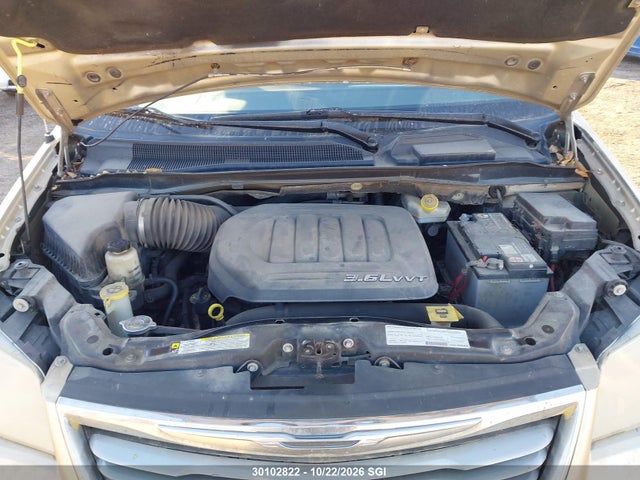 Продаж на аукціоні авто 2011 Chrysler Town & Country Touring, vin: 2A4RR5DG1BR643350, номер лоту: 30102822