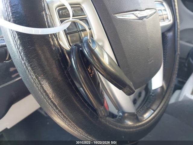 Продаж на аукціоні авто 2011 Chrysler Town & Country Touring, vin: 2A4RR5DG1BR643350, номер лоту: 30102822
