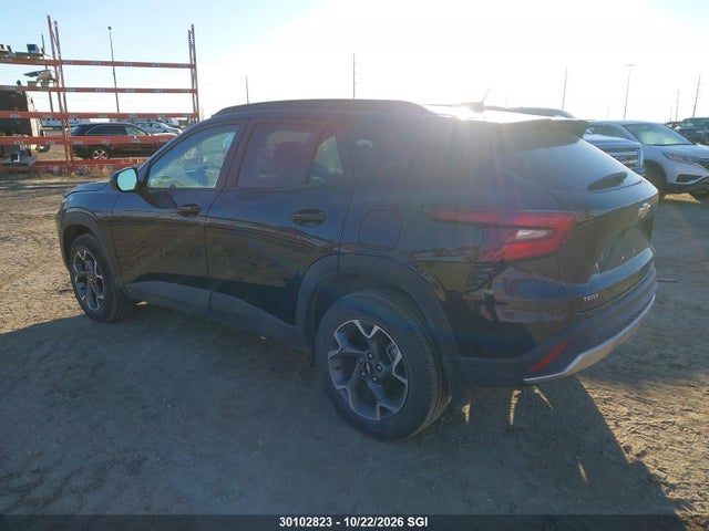 Chevrolet TRAX 1LT 2025 KL77LHE21SC208322 Image 3
