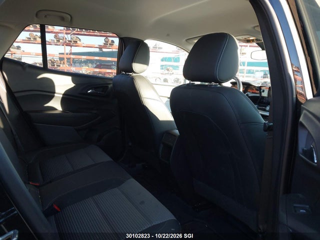 Chevrolet TRAX 1LT 2025 KL77LHE21SC208322 Image 8