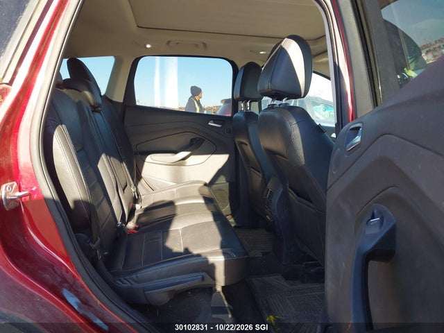 1FMCU9J94EUE02893 Ford Escape Titanium