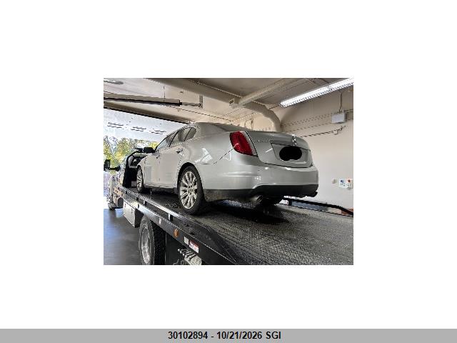 2011 Lincoln Mks მანქანა იყიდება აუქციონზე, vin: 1LNHL9ER7BG612658, აუქციონის ნომერი: 30102894