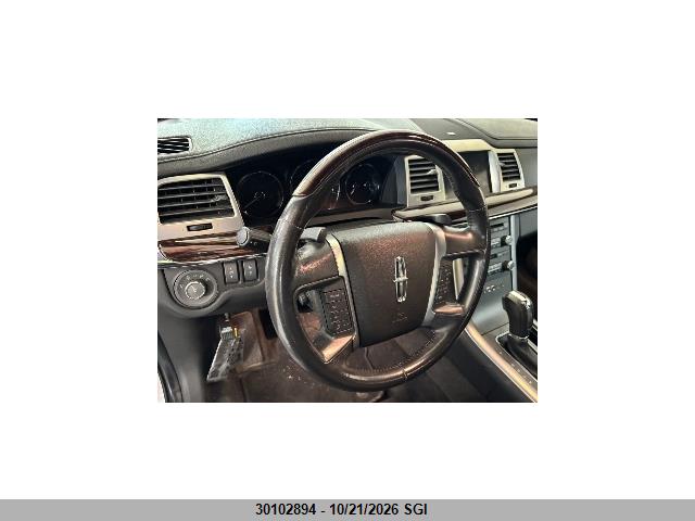 2011 Lincoln Mks მანქანა იყიდება აუქციონზე, vin: 1LNHL9ER7BG612658, აუქციონის ნომერი: 30102894