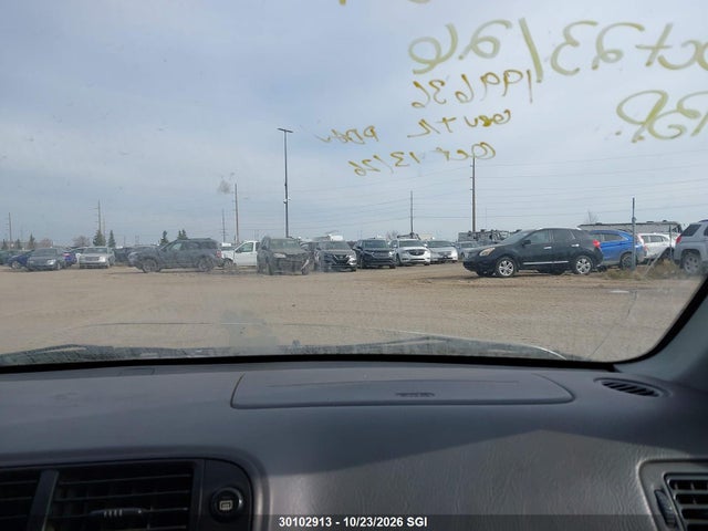 30102913 :رقم المزاد ، JHMEJ6538WS805457 vin ، 1998 Honda Civic Lx مزاد بيع